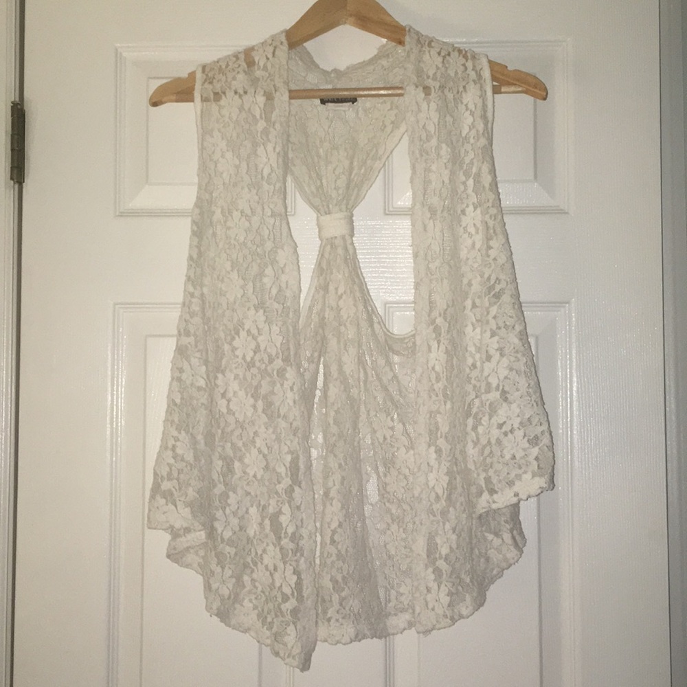 Beautiful white lace vest from Wet Seal